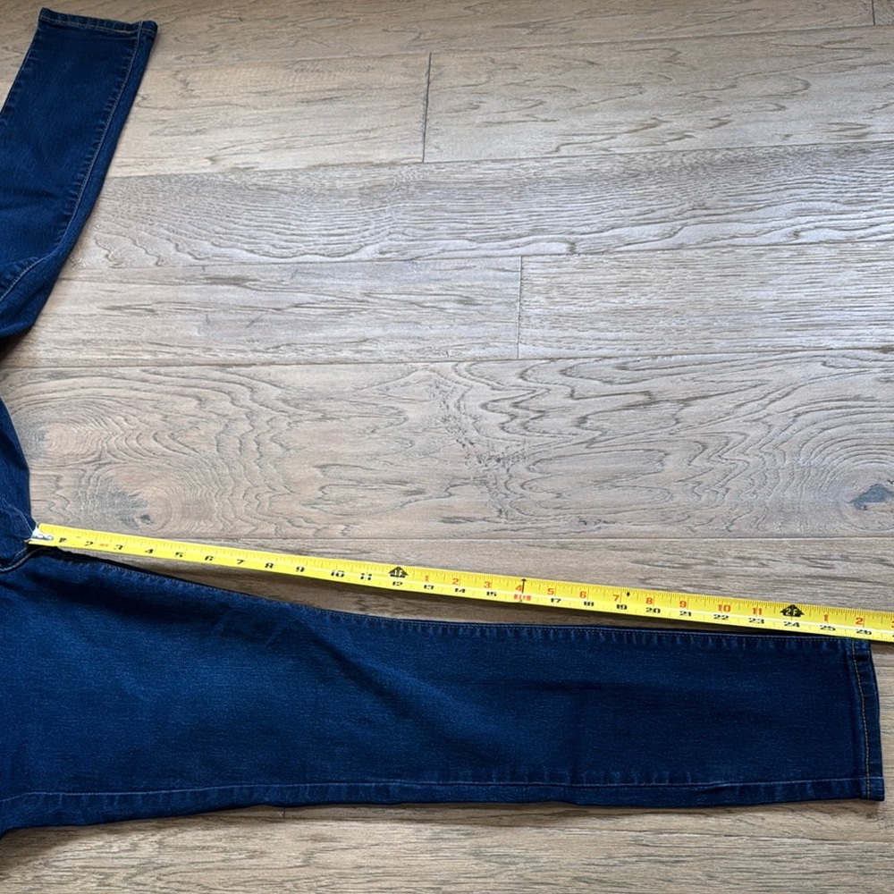 Levi's 711 Skinny Dark Blue Jeans Size 29 - Picture 7 of 9
